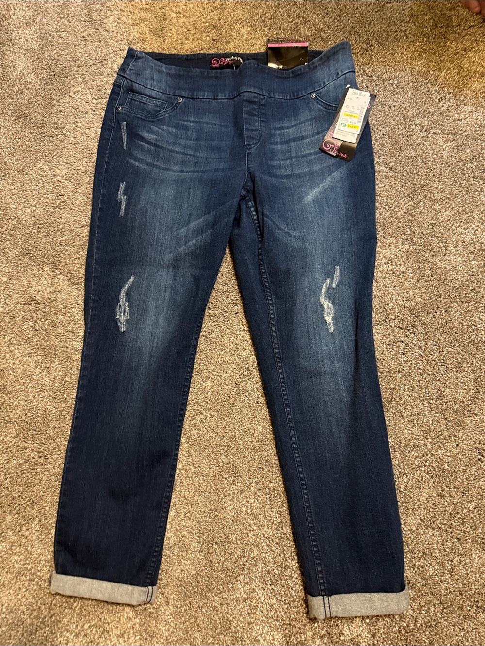 Dark Wash Women’s Stretch Jeans - Blue